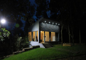 Blue Valley Estate-12 Acre Forest-Silver Oak-Villa
